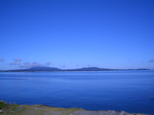 58号線から八重岳の遠景